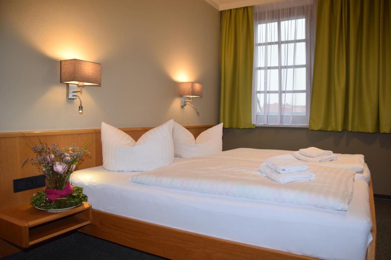 Hotel Stadt Dresden Kamenz Buitenkant foto